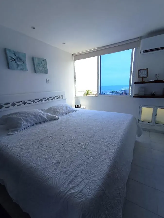 Amazing Ocean View Apartment In El Laguito Cartagena