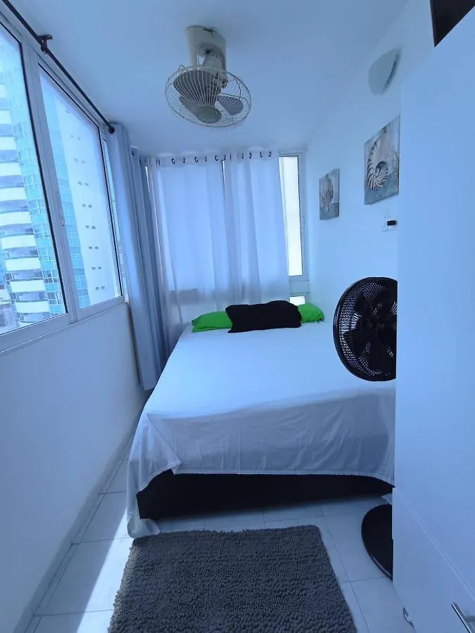 Amazing Ocean View Apartment In El Laguito Cartagena
