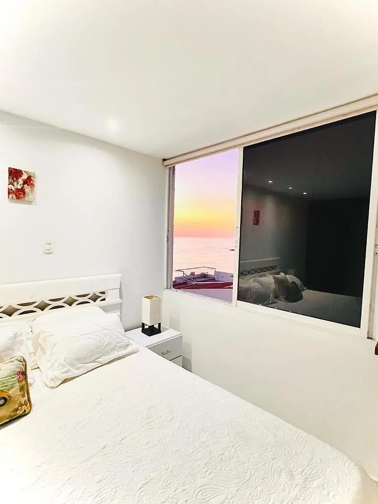 Amazing Ocean View Apartment In El Laguito Cartagena