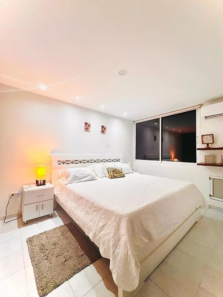 Amazing Ocean View Apartment In El Laguito Cartagena